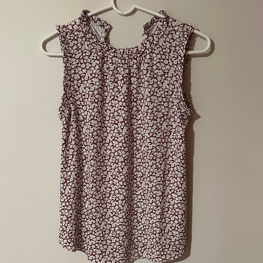 LOFT Sleeveless‎ Floral Blouse - Black and White